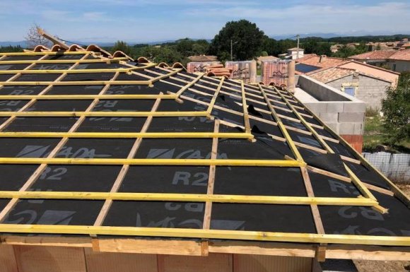 Entreprise professionnelle pour la rénovation de toiture dans le Gard, l'Hérault et dans le Golfe de Saint-Tropez