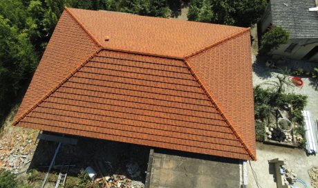Réfection de toiture avec des tuile de MARSEILLE à Nîmes